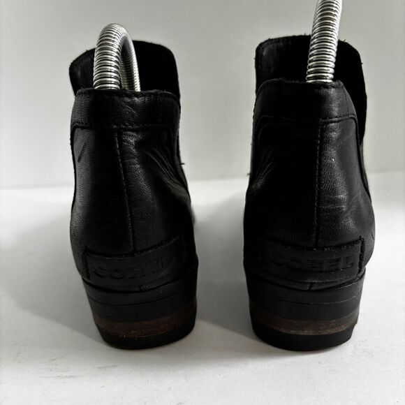 Sorel Lolla II Cut Out Bootie Black Leather Boots Women's Size 6 US, 37 EU - Picture 4 of 10